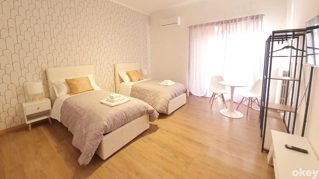 Twin Room Apulia Accommodation - Bari Policlinico Екстер'єр фото